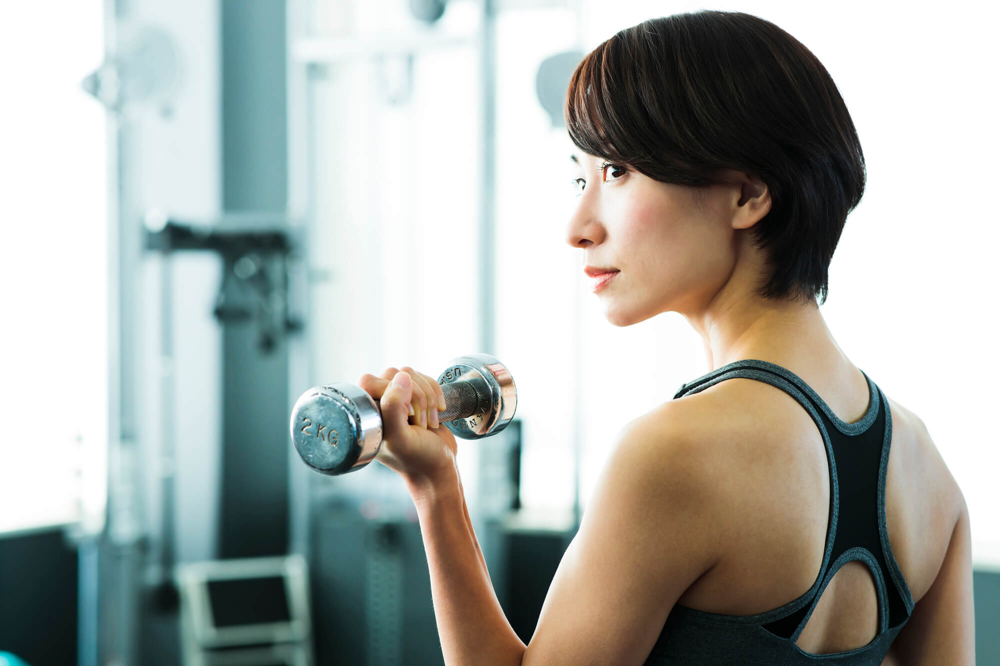 筋トレの効果とメリット｜いつから効果が出るのか・効かせるコツとは