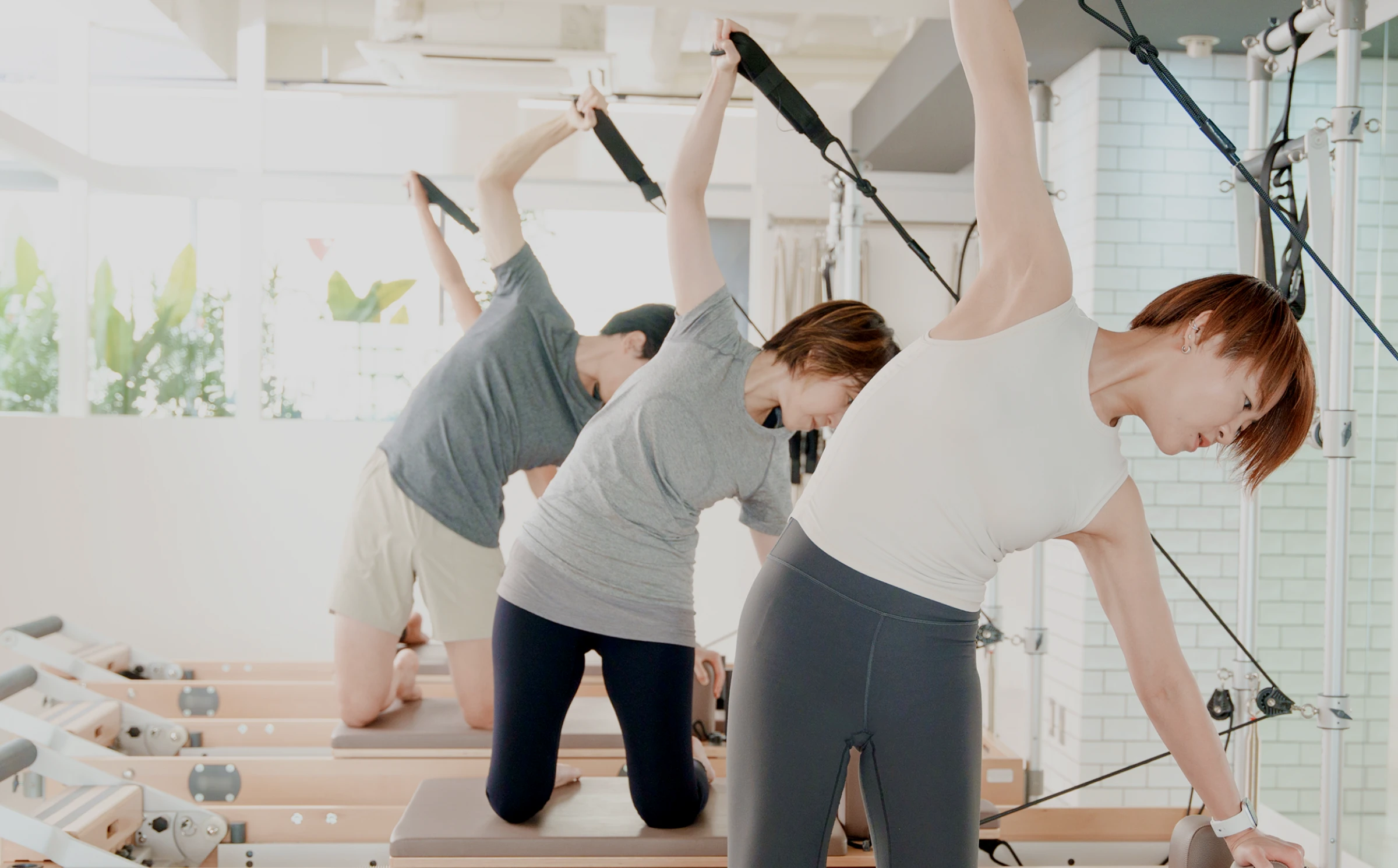 きめ細やかで丁寧な指導少人数制のマシンピラティスグループ