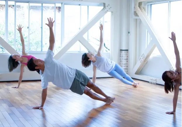 ヨガ・ピラティス WE'RTHY ESSENTIAL YOGA TOP ヨガ・ピラティス WE