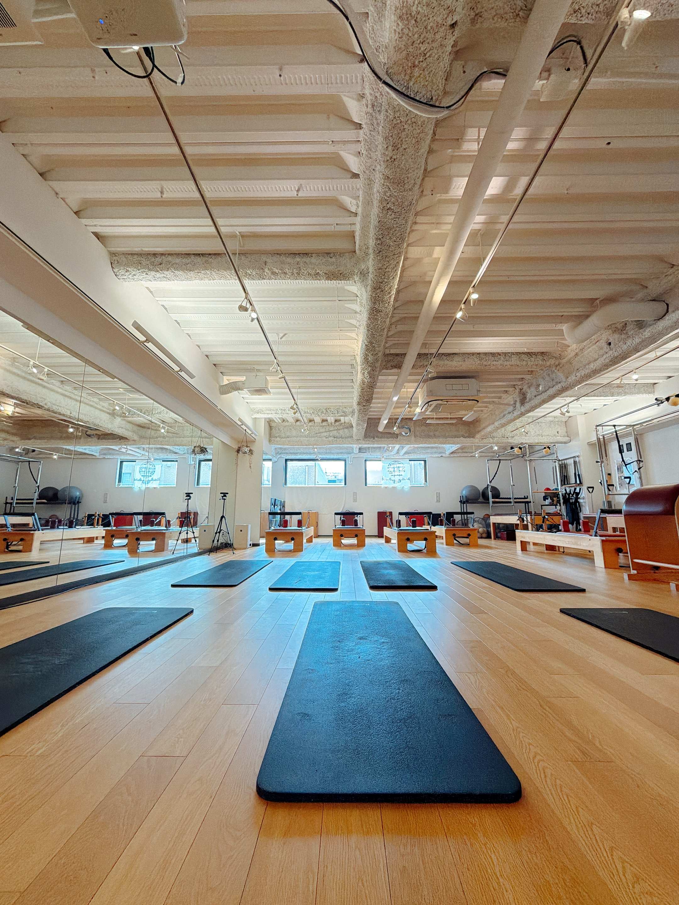 国立 スタジオ写真 1